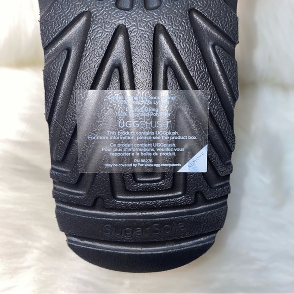 UGG Boots size 10 New in box - Picture 12 of 15